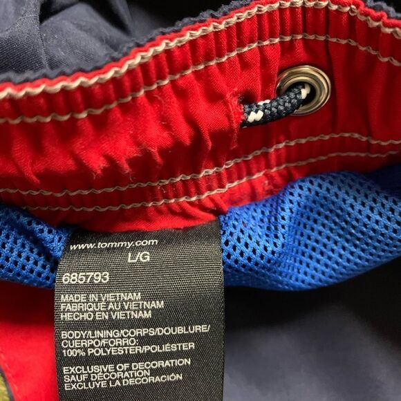 VTG Y2K Tommy Hilfiger Navy Blue Red Lined Hybrid Board Swim Short Contrast L - Picture 11 of 12